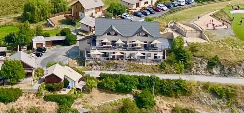Paralodge Saint-Vincent-les-Forts Exterior foto